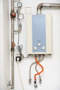 a-tankless-water-heater-and-water-lines